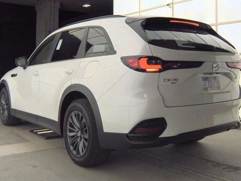 Used 2025 MAZDA CX-70 3.3 Turbo w/ Preferred Package image 4