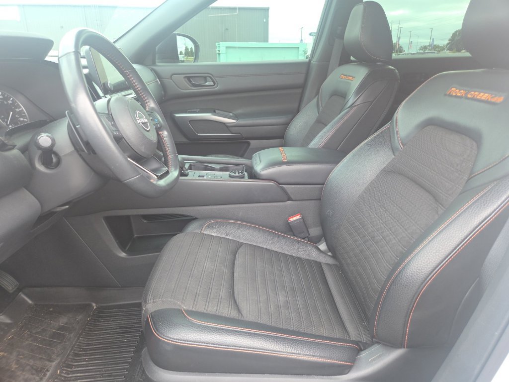 Used 2024 Nissan Pathfinder Rock Creek AWD/4WD image 22