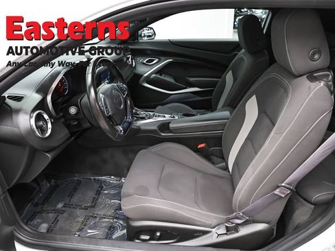 Used 2018 Chevrolet Camaro LT RWD image 14