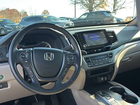 Certified 2023 Honda Ridgeline RTL image 13