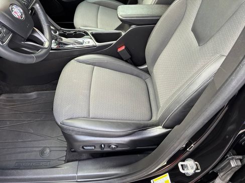 Used 2023 Buick Encore GX Select w/ Sport Touring Package AWD/4WD image 12