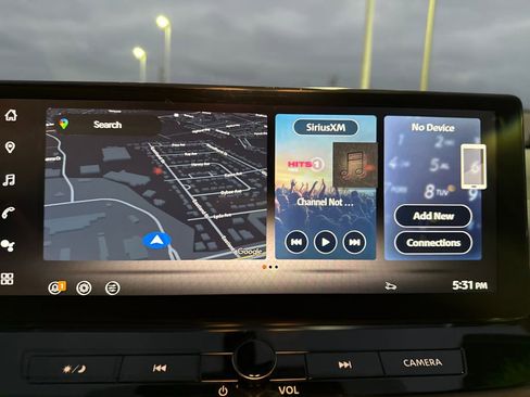 Used 2025 Nissan Rogue SL w/ SL Premium Package image 24