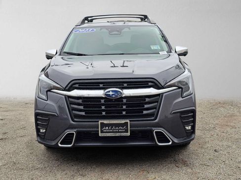 Used 2023 Subaru Ascent Touring AWD/4WD image 8
