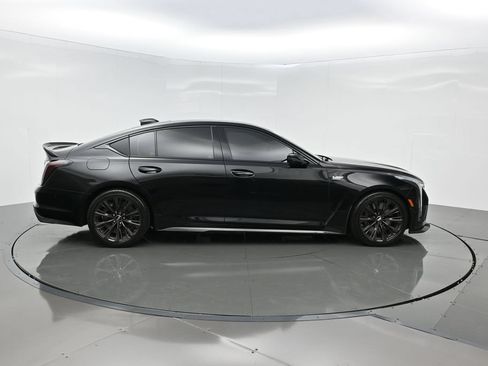 Used 2025 Cadillac CT5 V Blackwing w/ Carbon Fiber 2 Package RWD image 7