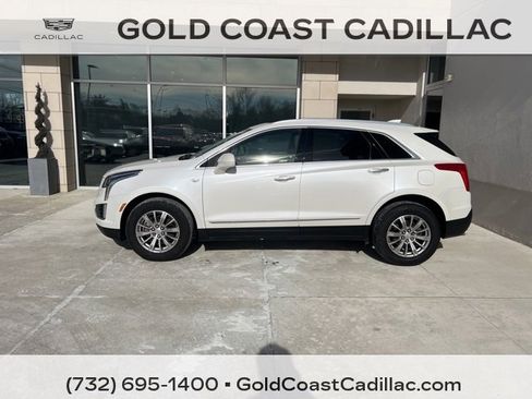 Used 2019 Cadillac XT5 Luxury image 2