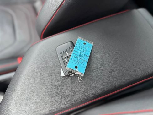 Used 2023 Volkswagen Jetta GLI Autobahn image 2