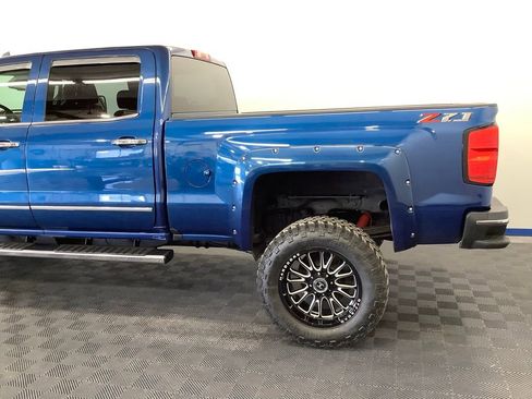 Used 2018 Chevrolet Silverado 2500 LTZ w/ Duramax Plus Package AWD/4WD image 5
