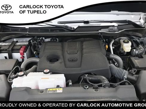 Used 2026 Toyota Tundra Platinum w/ TRD Off-Road Package AWD/4WD image 46