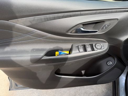 New 2026 Buick Envista Sport Touring image 9