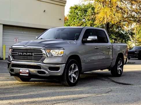 Used 2024 RAM 1500 Laramie image 9