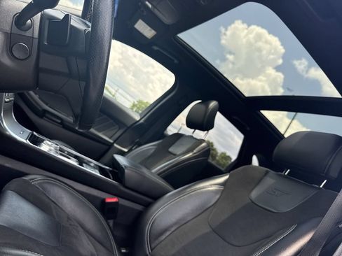 Used 2019 Ford Edge ST w/ Equipment Group 401A AWD/4WD image 34