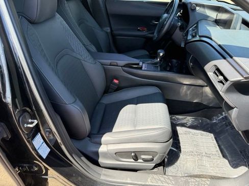 Used 2021 Lexus UX 250h w/ Accessory Package (Z1) AWD/4WD image 33
