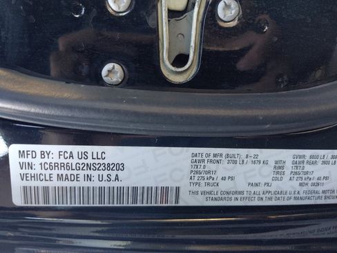 Used 2022 RAM 1500 Classic SLT RWD image 33
