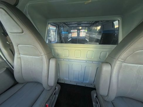 Used 2016 GMC Savana 2500 image 23