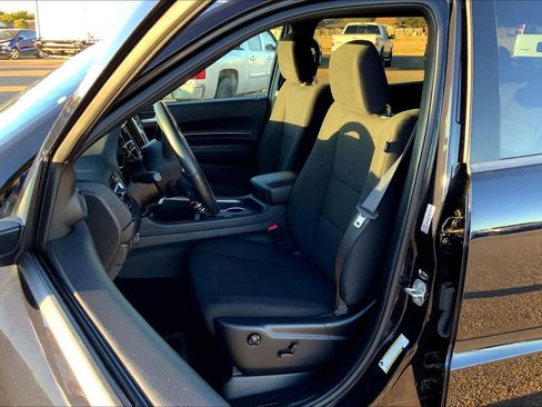 Used 2024 Dodge Durango SXT w/ 3rd Row Seating Group image 13