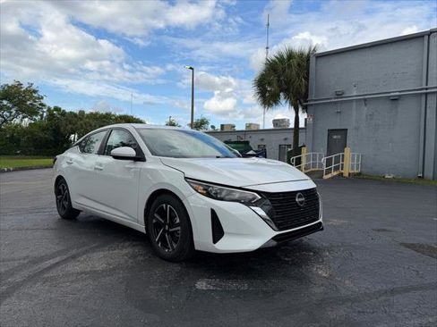 Used 2024 Nissan Sentra SV FWD image 8