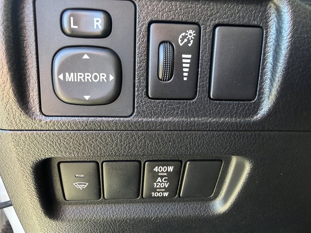 Used 2016 Toyota 4Runner Trail Premium AWD/4WD image 12