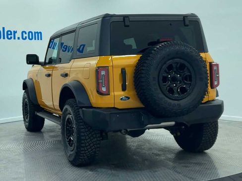 Used 2022 Ford Bronco Wildtrak image 7