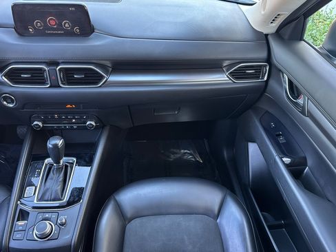 Used 2020 MAZDA CX-5 Touring FWD image 31