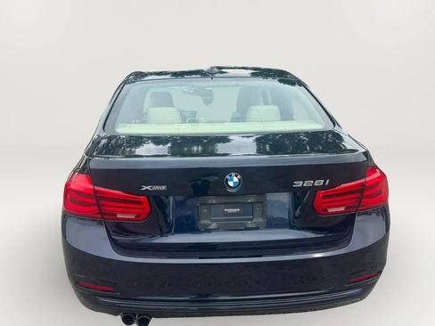 Used 2016 BMW 328i xDrive Sedan AWD/4WD image 5