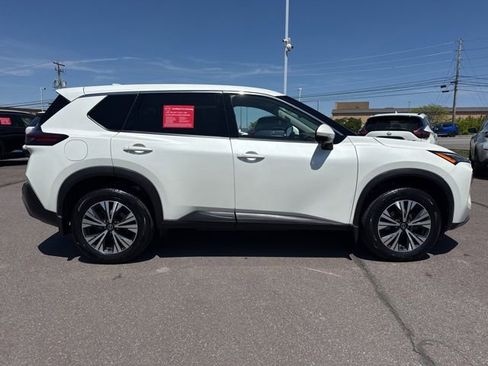 Certified 2021 Nissan Rogue SV AWD/4WD image 4