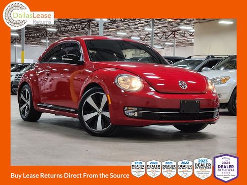 Used 2013 Volkswagen Beetle 2.0T image 1