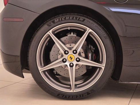 Used 2014 Ferrari 458 Spider RWD image 7