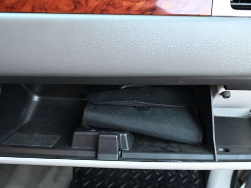 Used 2012 Chevrolet Tahoe LTZ image 39