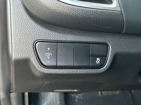 Certified 2024 Kia Seltos SX image 21