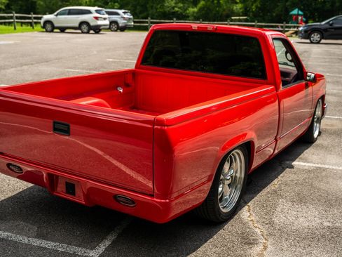 Used 1995 Chevrolet Silverado 1500 2WD Regular Cab image 17