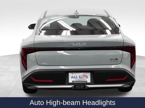 Used 2025 Kia K4 LXS image 9