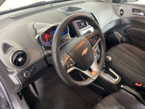 Used 2013 Chevrolet Sonic LT image 12