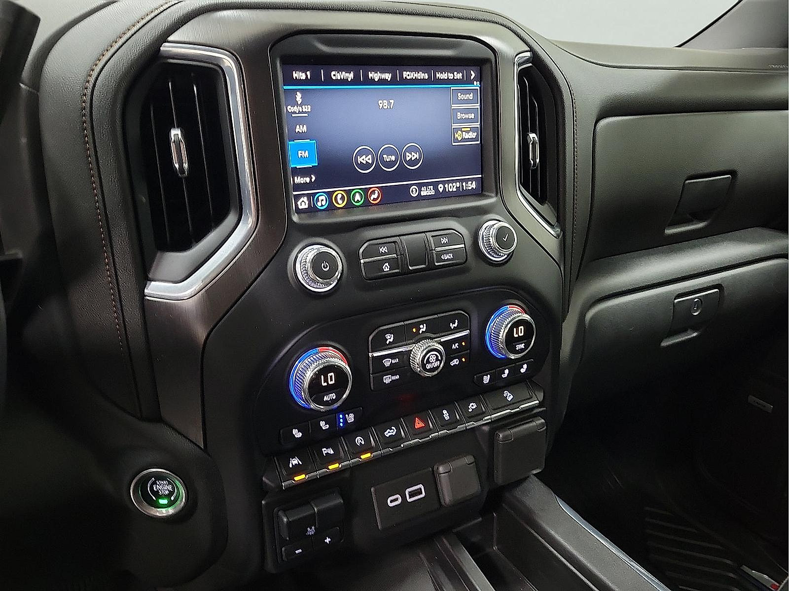 Used 2020 GMC Sierra 1500 AT4 w/ AT4 Premium Package AWD/4WD image 17