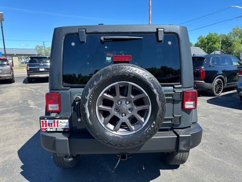 Used 2016 Jeep Wrangler Unlimited Sport w/ Quick Order Package 24S AWD/4WD image 6
