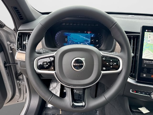 Certified 2025 Volvo XC90 B6 Ultra AWD/4WD image 14