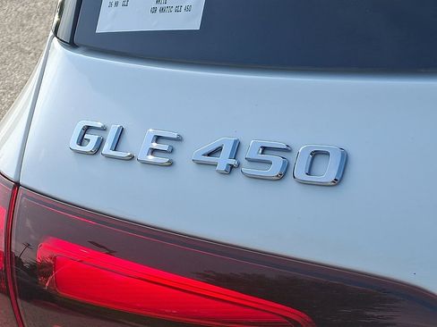 Used 2026 Mercedes-Benz GLE 450 4MATIC image 34
