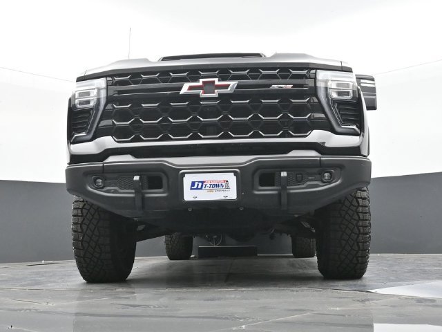 Used 2024 Chevrolet Silverado 2500 ZR2 w/ ZR2 Bison Edition AWD/4WD image 62