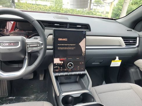 New 2027 GMC Terrain Elevation w/ Black Edition FWD image 14