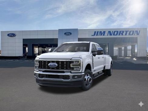 New 2026 Ford F350 Lariat w/ Chrome Package AWD/4WD image 3