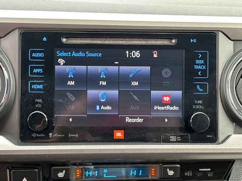 Used 2017 Toyota Tacoma Limited image 20