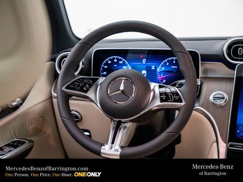 New 2026 Mercedes-Benz GLC 300 4MATIC image 12