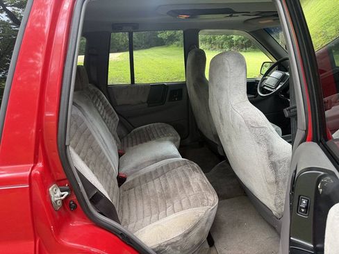 Used 1995 Jeep Grand Cherokee Laredo AWD/4WD image 35