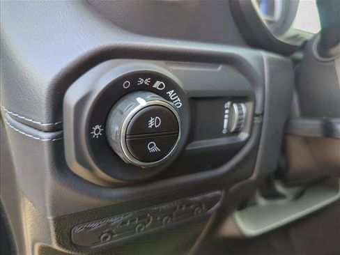 New 2026 Jeep Gladiator Sport AWD/4WD image 13