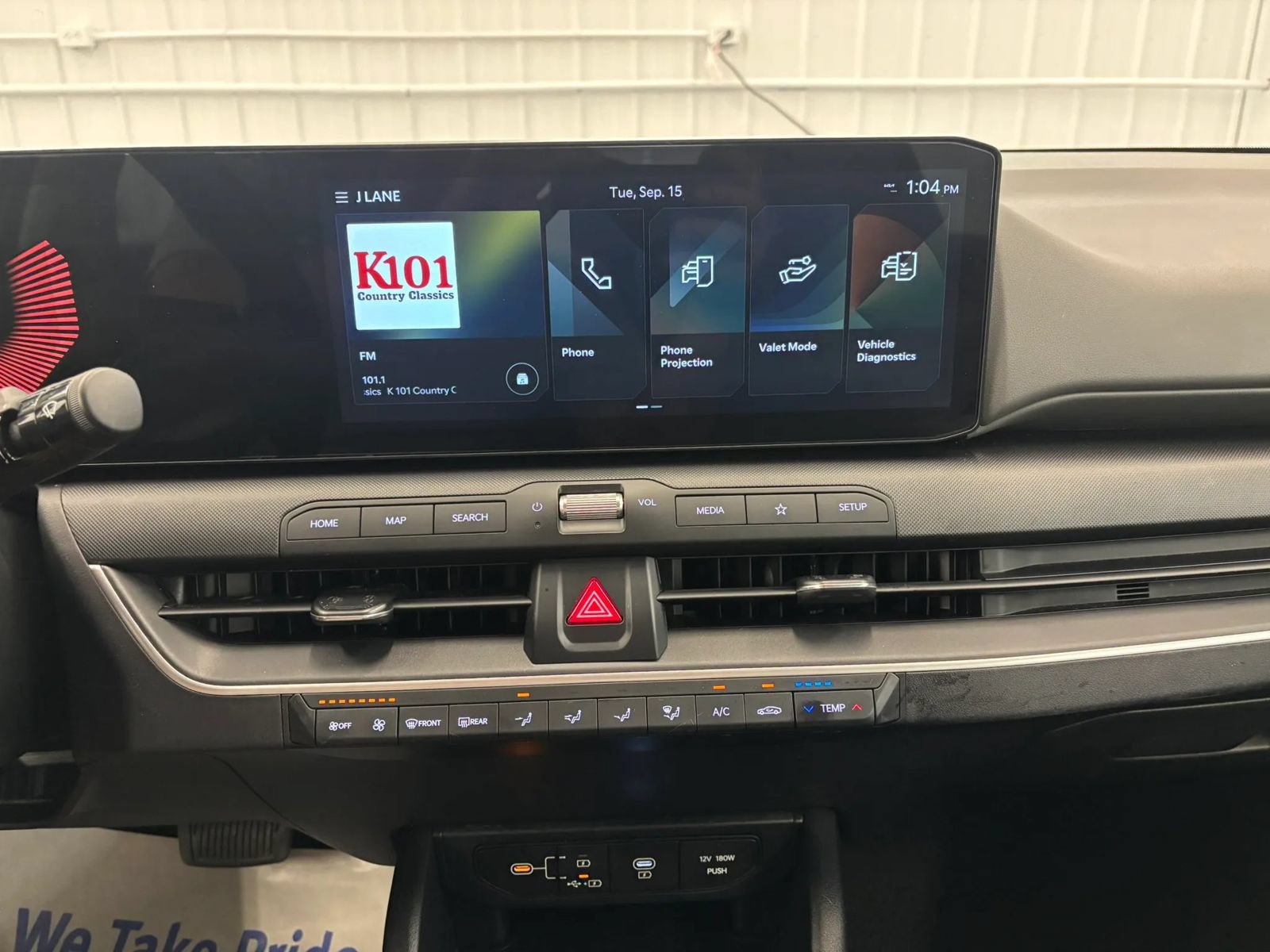 Used 2025 Kia K4 FWD image 40