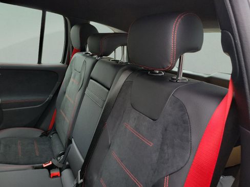 New 2026 Mercedes-Benz GLB 35 AMG 4MATIC image 6