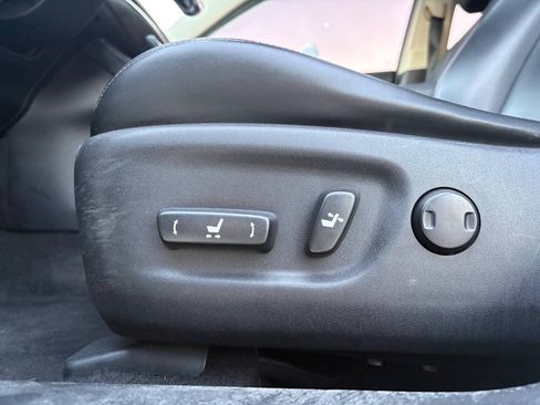 Used 2016 Lexus CT 200h w/ Navigation Package FWD image 15