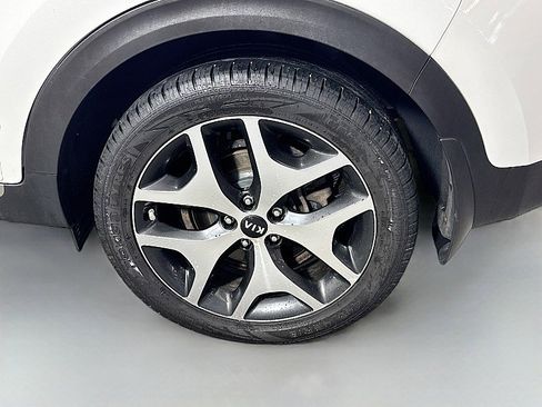 Used 2019 Kia Sportage SX image 32