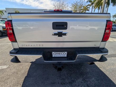 Used 2017 Chevrolet Silverado 2500 LT w/ LT Convenience Package image 13