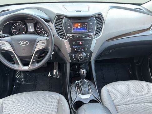 Used 2017 Hyundai Santa Fe Sport AWD/4WD image 12