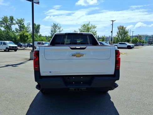 New 2026 Chevrolet Silverado EV W/T AWD/4WD image 25